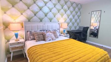 3 chambres, coffres-forts dans les chambres, bureau, Wi-Fi gratuit