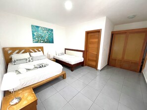 Executive Apartment, Garden View | In-room safe, free WiFi