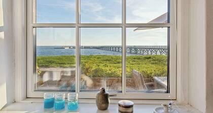 Family-friendly beachside holiday home