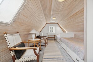 3 室のベッドルーム、アイロン / アイロン台、WiFi (無料)