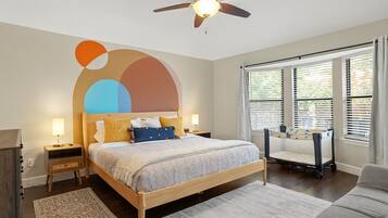 Superior-talo, 4 makuuhuonetta, yksityinen uima-allas | Silitysrauta/-lauta, ilmainen Wi-Fi