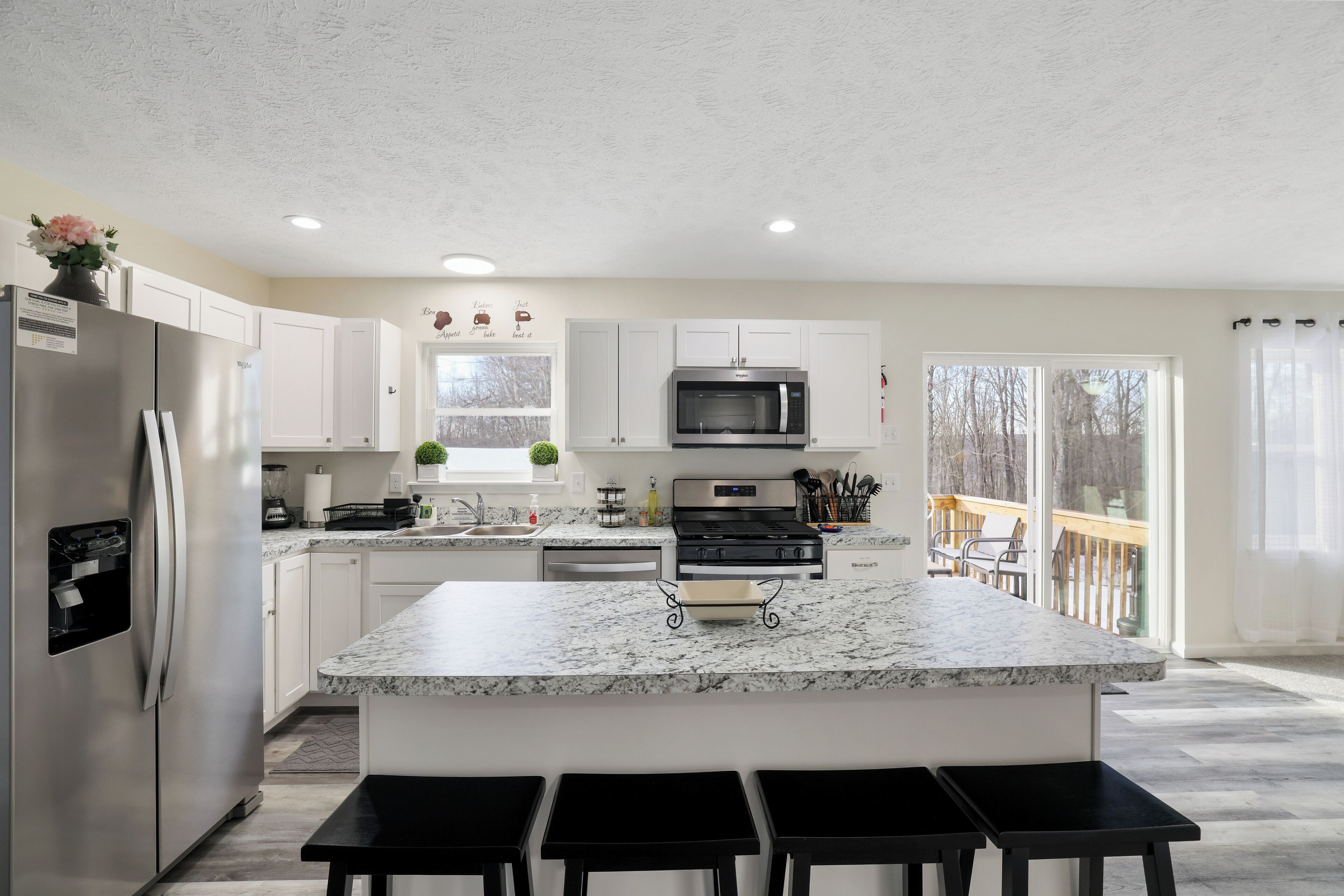 Microwave, oven, stovetop, dishwasher