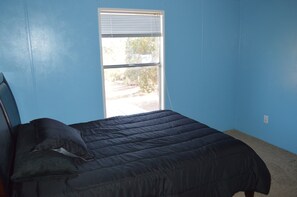 4 chambres, fer et planche à repasser, Wi-Fi, draps fournis