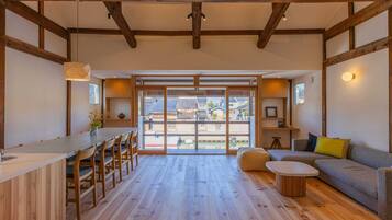 Luxury Villa | Free WiFi