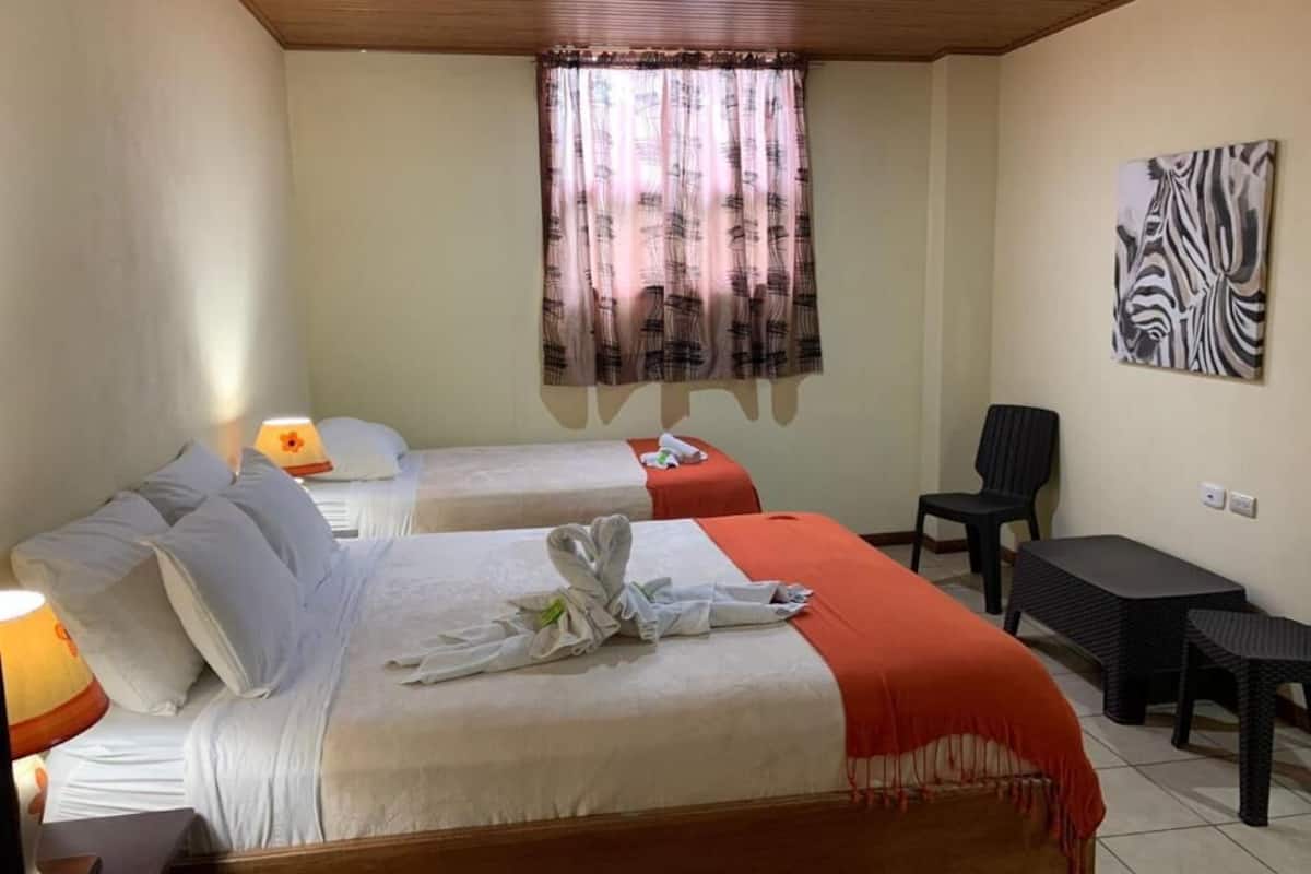 Economy Triple Room | Free WiFi