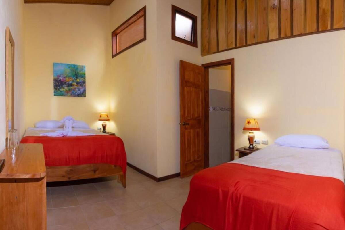 Economy Twin Room