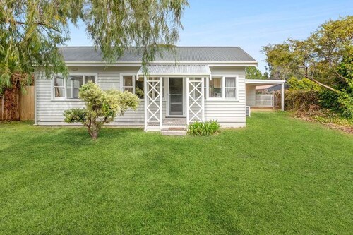 Sandy Toes Cottage Point Lonsdale