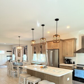 Fridge, microwave, oven, stovetop - Brand new built 2025 double porch house views over Chincoteague Channel (Chincoteague)