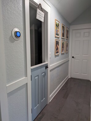 المنشأة من الداخل