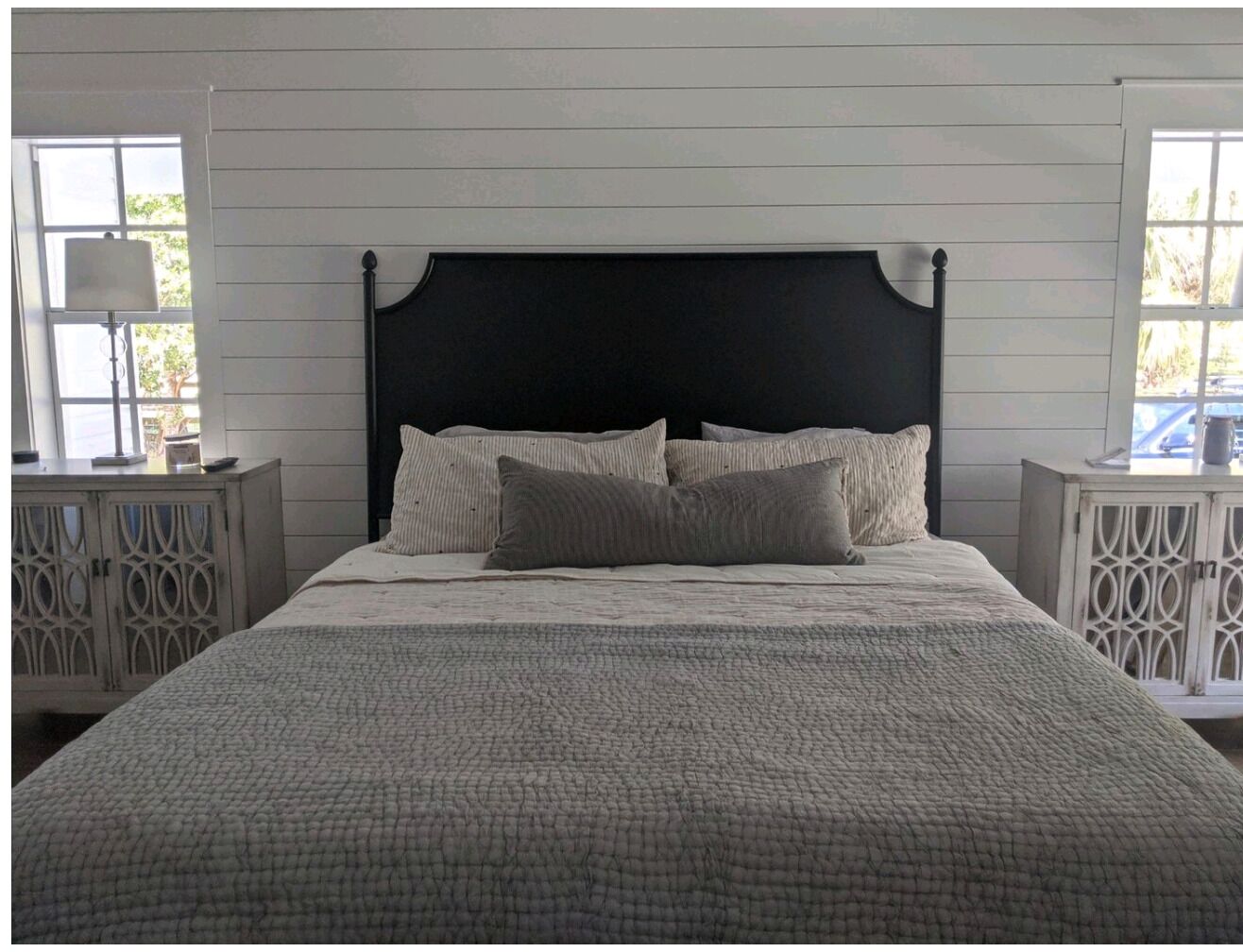 5 chambres, fer et planche à repasser, Wi-Fi, draps fournis