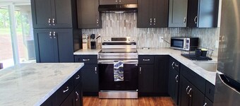 Quaint 2-bedroom house in Keaau for a relaxing getaway