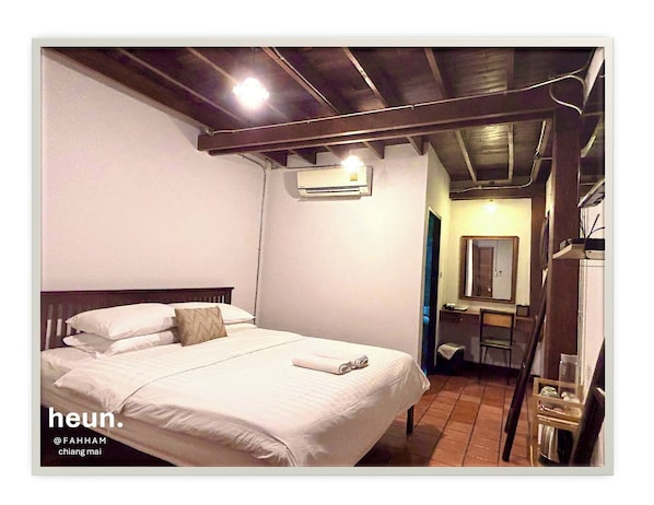 Room, 1 Bedroom, Patio | 1 bedroom