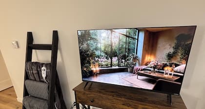 Charming 2-bedroom condo with AC in beautiful Janesville