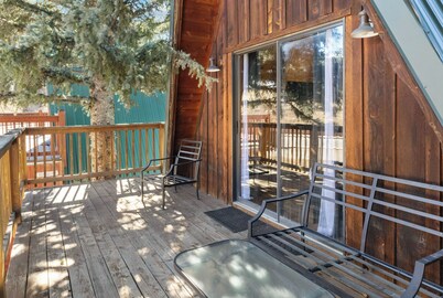 New Listing! In Town, Ski-In, Ski-Out! "Claim Jumper A-Frame 6" Pet Friendly,