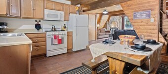 New Listing! In Town, Ski-In, Ski-Out! "Claim Jumper A-Frame 6" Pet Friendly, Near River