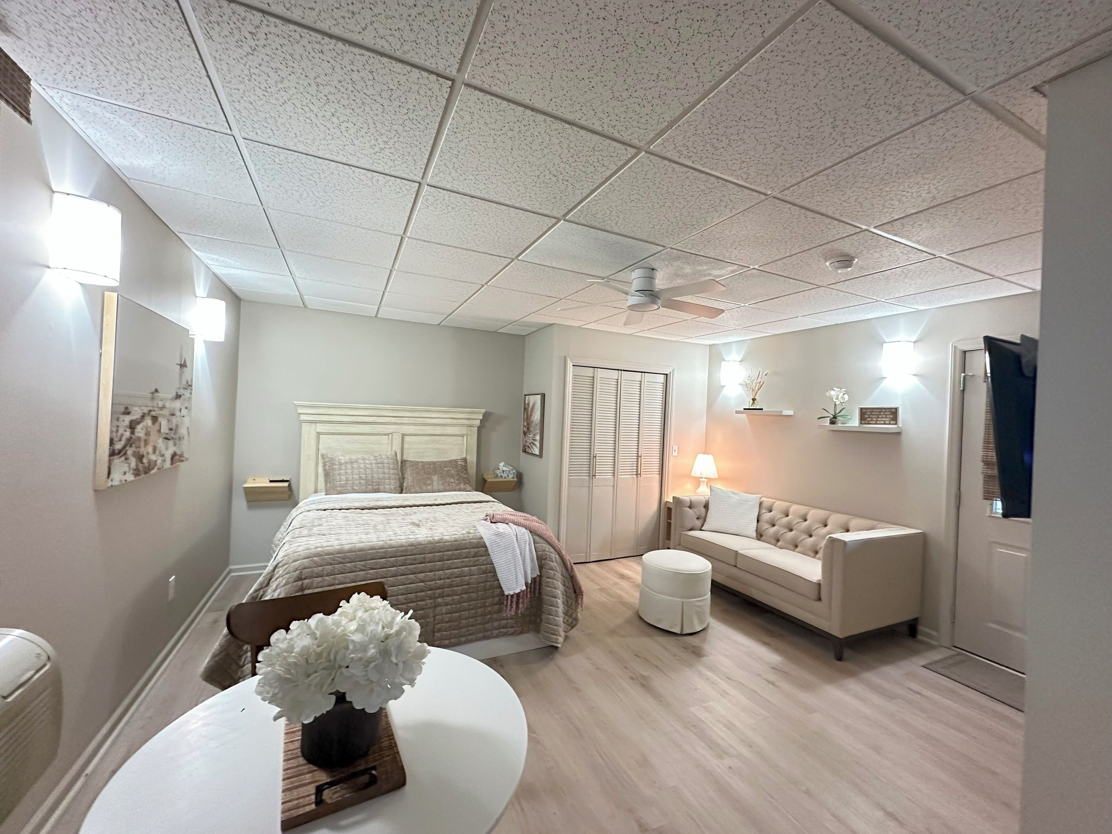 1 室のベッドルーム、アイロン / アイロン台、WiFi、ベッドシーツ