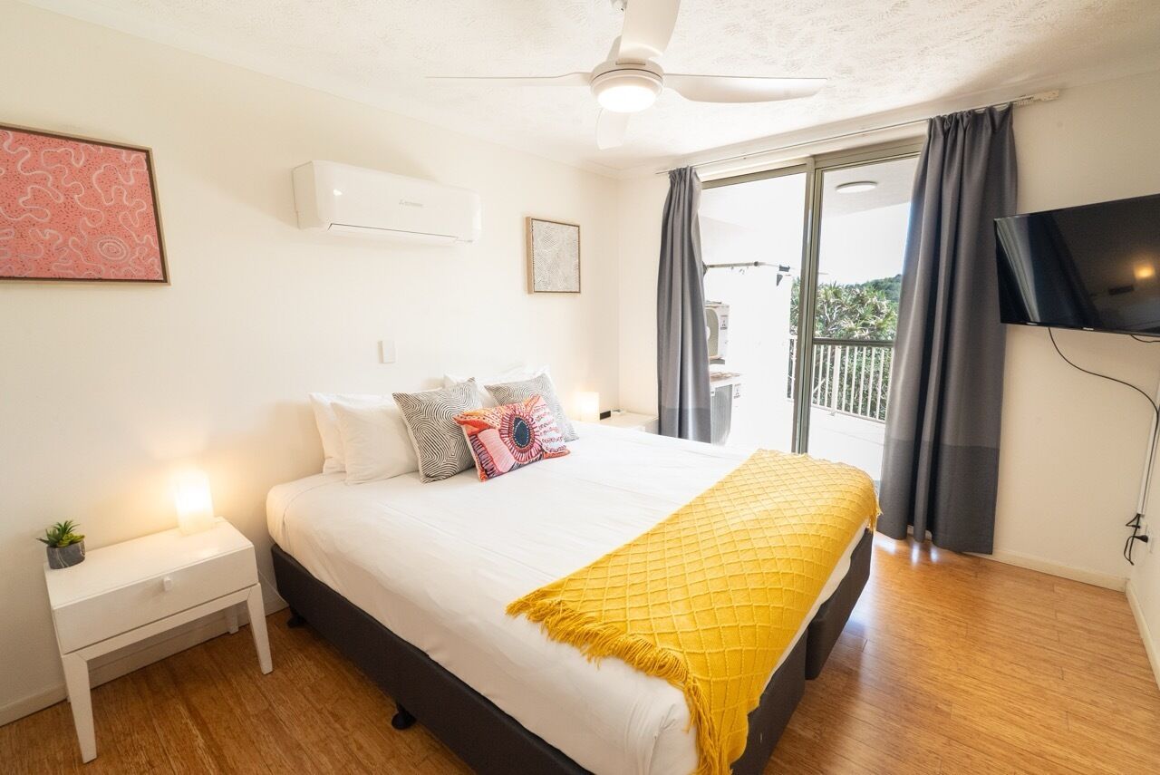 3 bedrooms, iron/ironing board, travel crib, WiFi