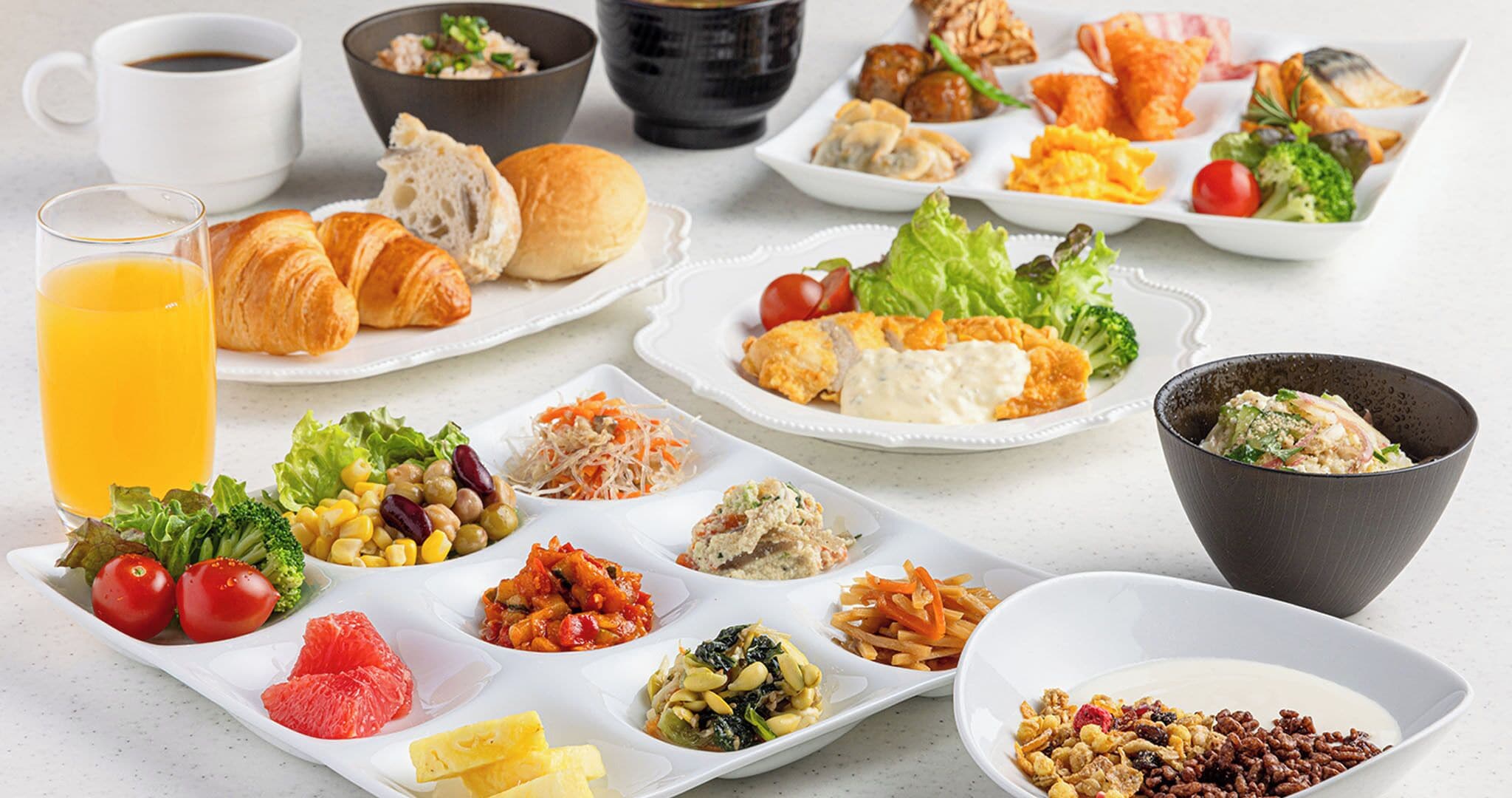 뷔페 아침 식사