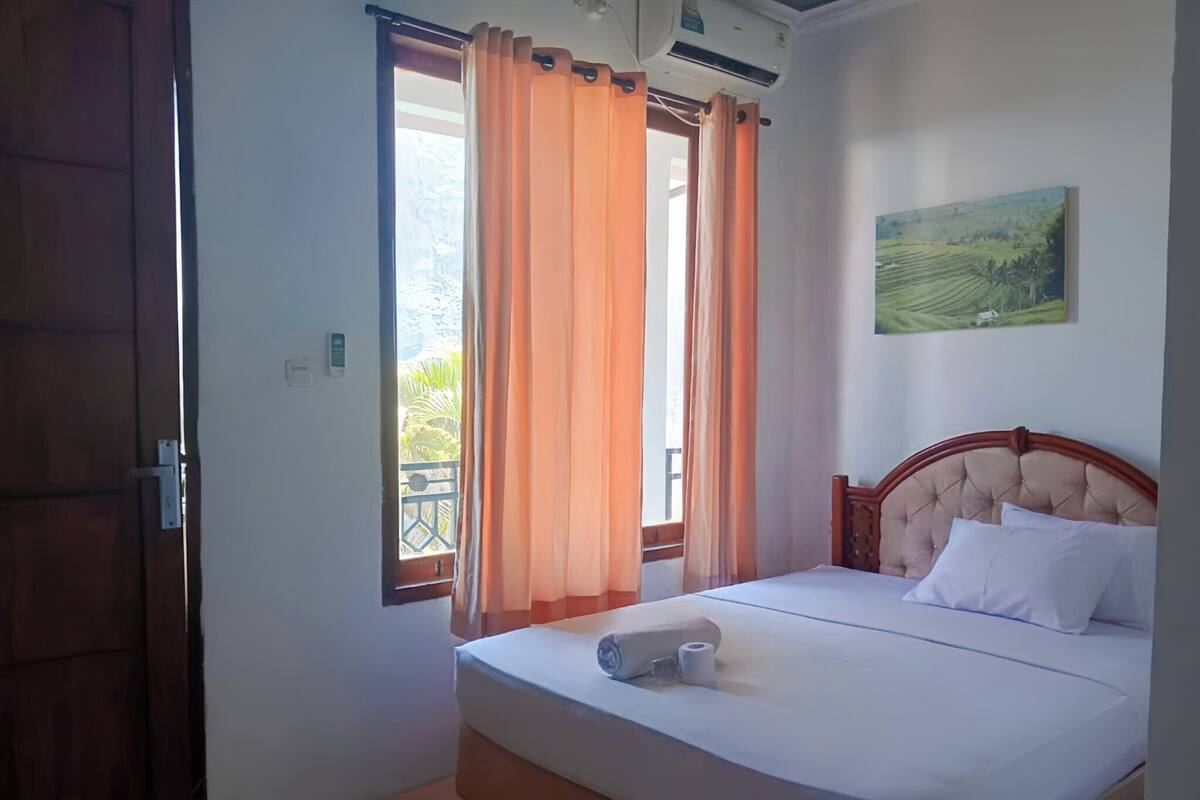 Habitación doble estándar, balcón, vista al jardín | Wifi gratis