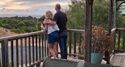 The Preston - Sunset Coastal Retreat