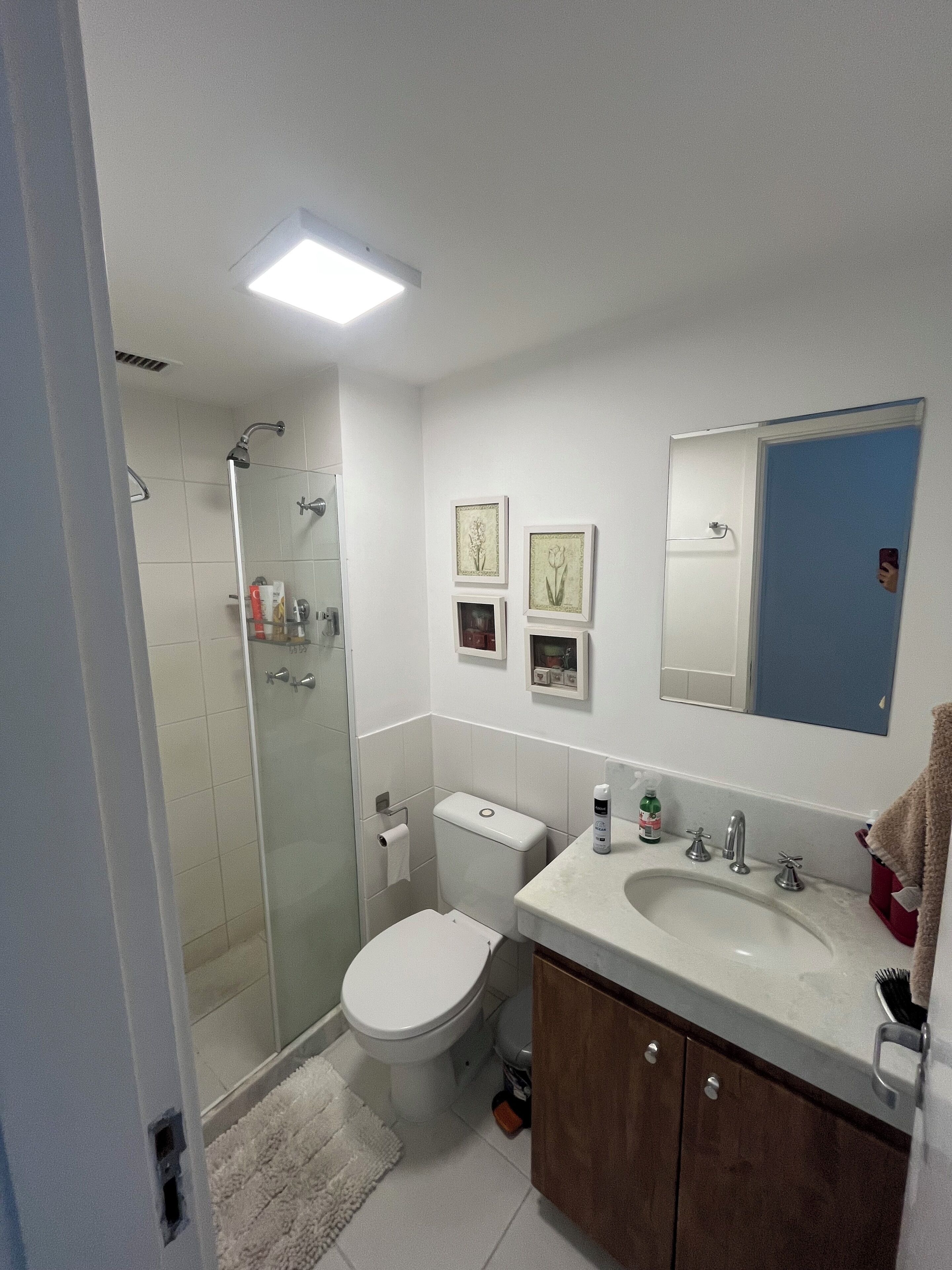 Comfort Mobile Home, Pool View | Bathroom | Hair dryer, slippers, towels, soap