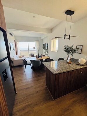 Dining - Ocean view apartment Riviera Veracruzana (Playas del Conchal)