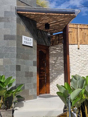 Front of property - Villa Frost Berawa (Canggu)