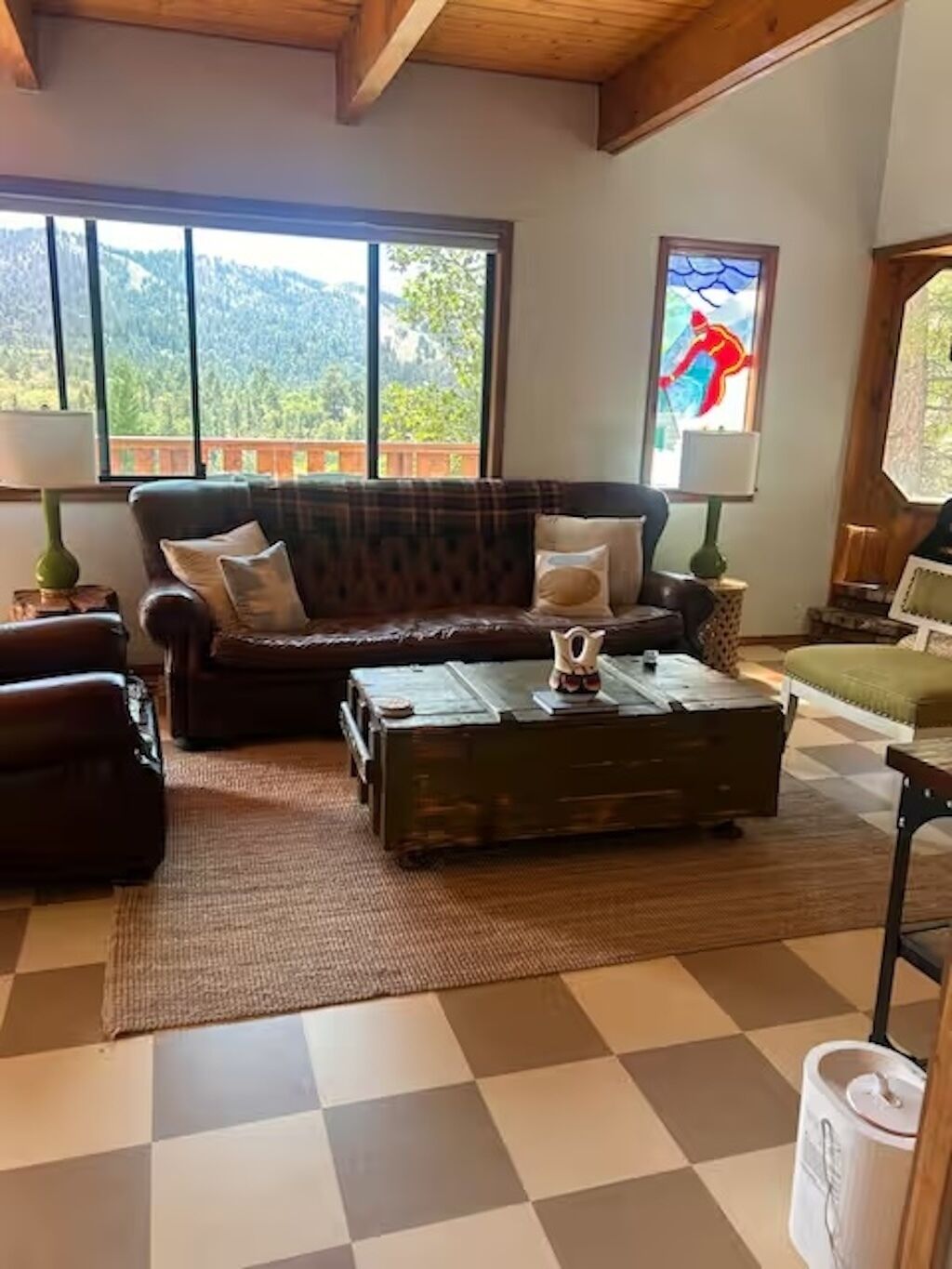 L'après Chalet · Bear Mtn Views · Sleeps 6 · Pet-friendly - California