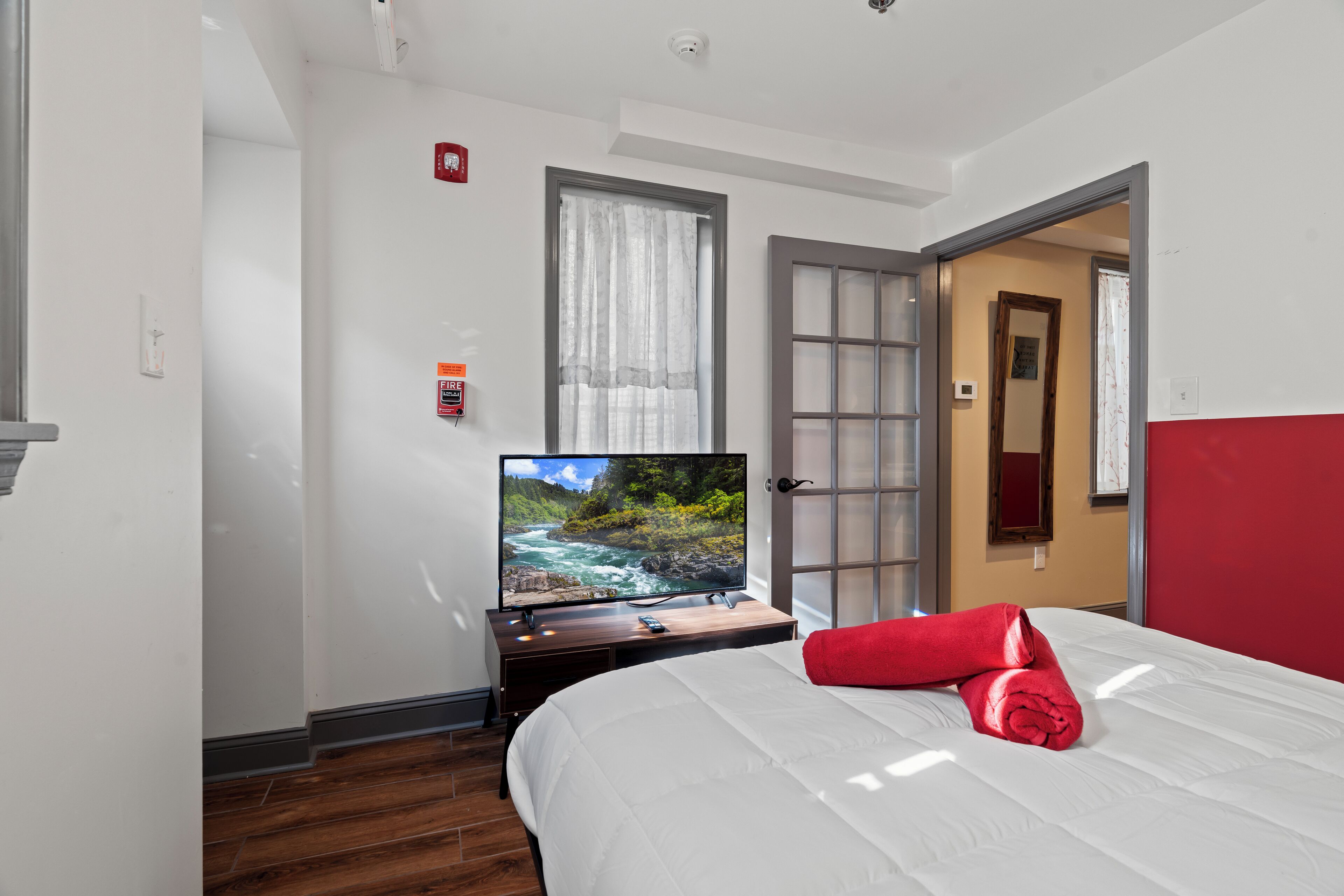 1 chambre, fer et planche à repasser, Wi-Fi, draps fournis