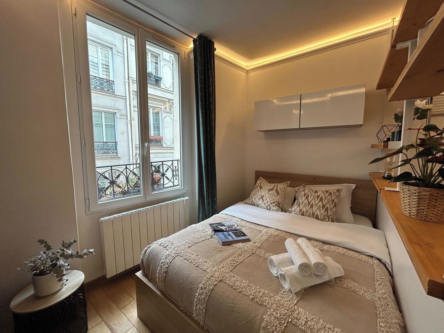 1 bedroom, desk, iron/ironing board, travel cot