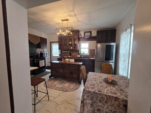 Interior - Charming 4-bedroom Gingerbread Victorian in Webster City (Webster City)