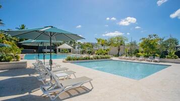 Alberca al aire libre