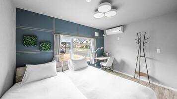 Schreibtisch, Bügeleisen/Bügelbrett, kostenloses WLAN, Bettwäsche