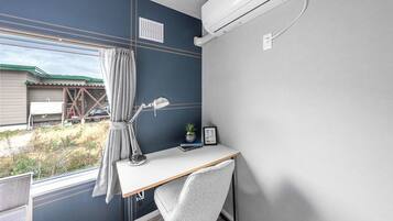 Bügeleisen/Bügelbrett, kostenloses WLAN