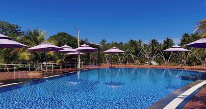 Rooster Mekong Resort