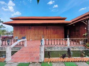 Standard Shared Dormitory, River View | Blackout drapes, soundproofing, free WiFi