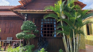 รูปภาพที่ไม่ได้จัดประเภท, 3 จาก 98, ปุ่ม