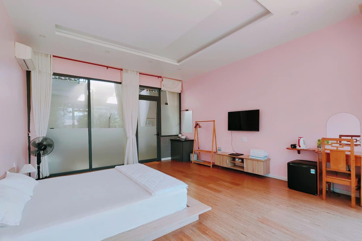 Standard Room, Resort View | Blackout drapes, soundproofing, WiFi (free)