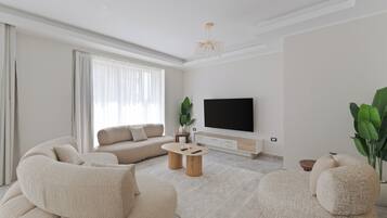 Duplex, Balcony, Garden View