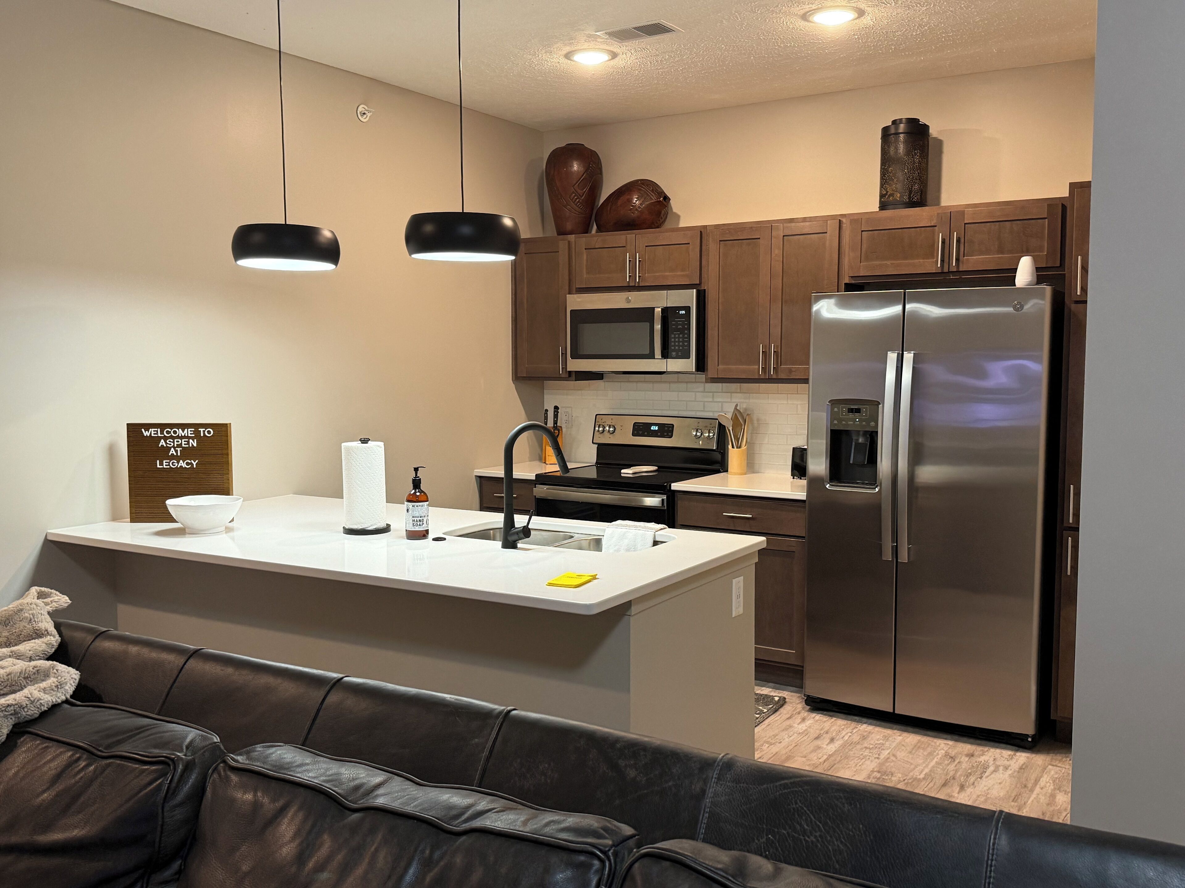 Mikrowelle, Ofen, Geschirrspüler