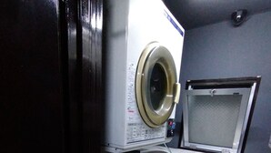 Interior - A hole in the ground downtown! 208 Fully equipped kitchen & rooms for long term stays (Yonbancho,kyoto,Kamiogyo)