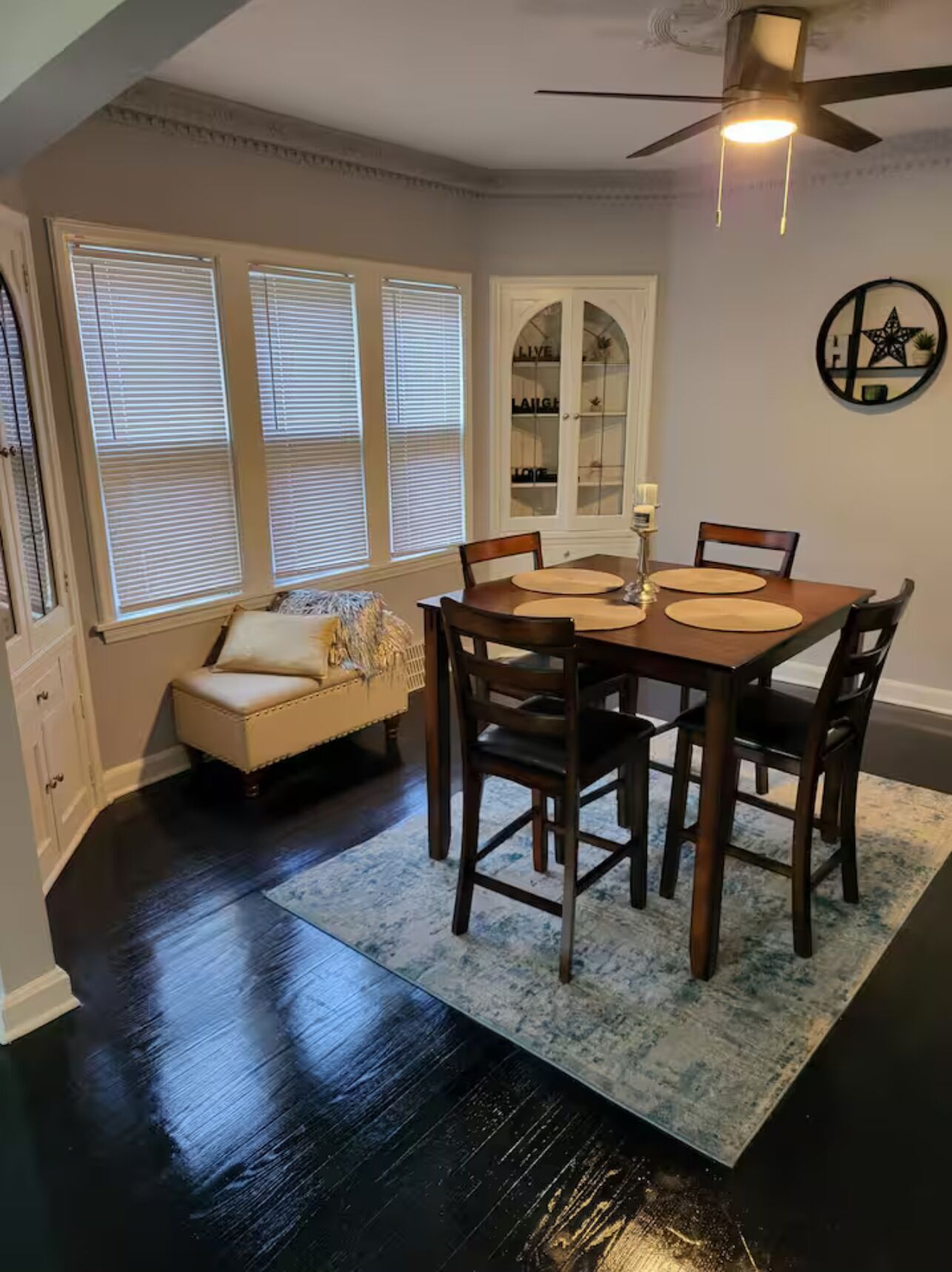 تناول الطعام