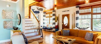 Historic Maine Cottage with Wrap-Around Porch & Ocean Views