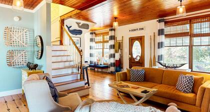 Historic Maine Cottage with Wrap-Around Porch & Ocean Views