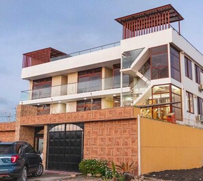 Overnatningsstedets facade