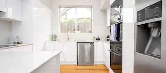 Luxurious House near Flemington Racecourse