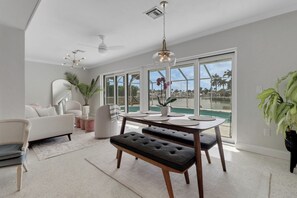 Dining - Designer Waterfront Home in Marco Island – 3BR / 2BA with Pool & Private Dock (Marco Island)