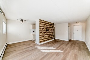 Interior - 2 Bedroom Furnished Apartment. Downtown Strathmore. (Strathmore)