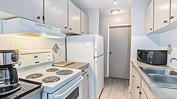 Microwave, oven, stovetop