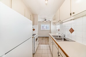 Micro-ondas, fogão, cooktop